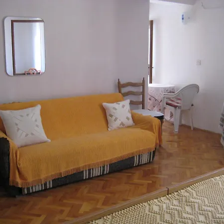 House Tonka Apartment *